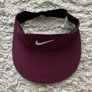 Nike visor